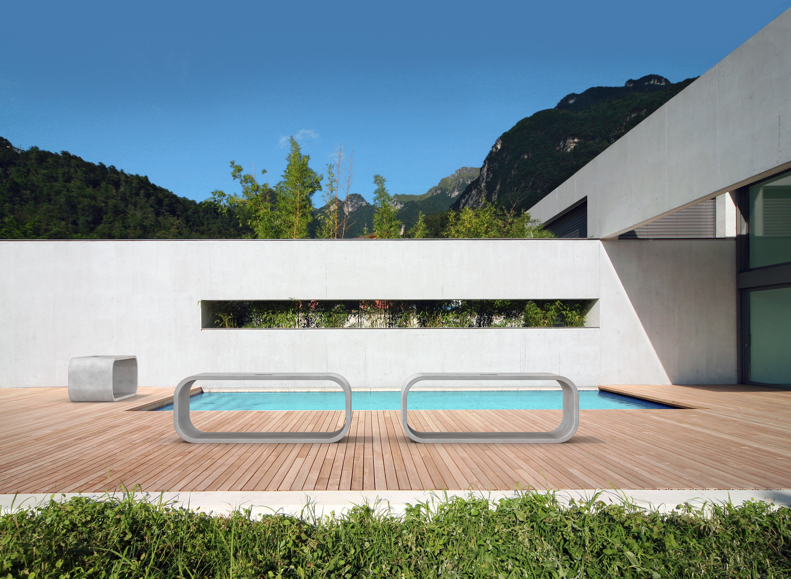 2-sitzer-betonbaenke-pool-szene